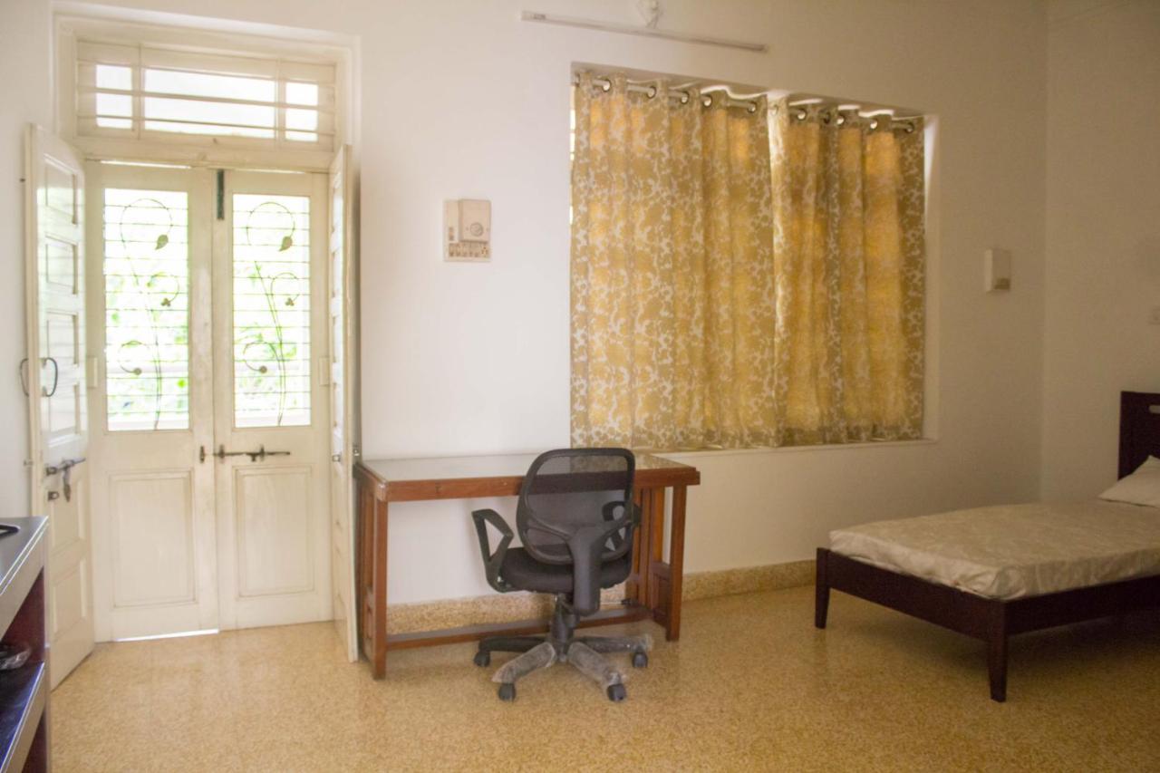 Srinekatan Heritage Villa Homestay อาเมดาบัด ภายนอก รูปภาพ