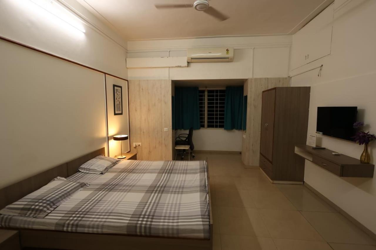Srinekatan Heritage Villa Homestay อาเมดาบัด ภายนอก รูปภาพ