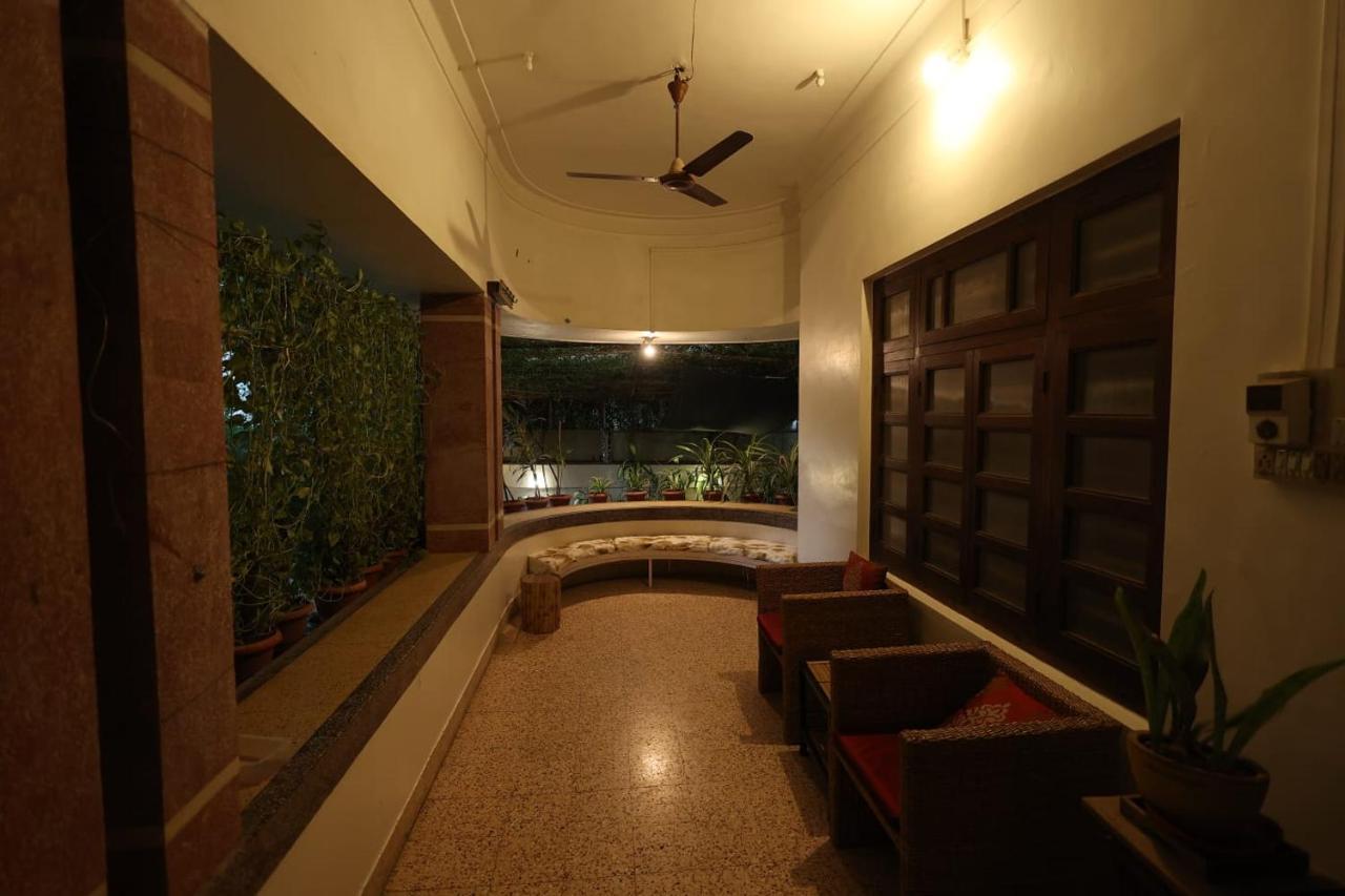 Srinekatan Heritage Villa Homestay อาเมดาบัด ภายนอก รูปภาพ