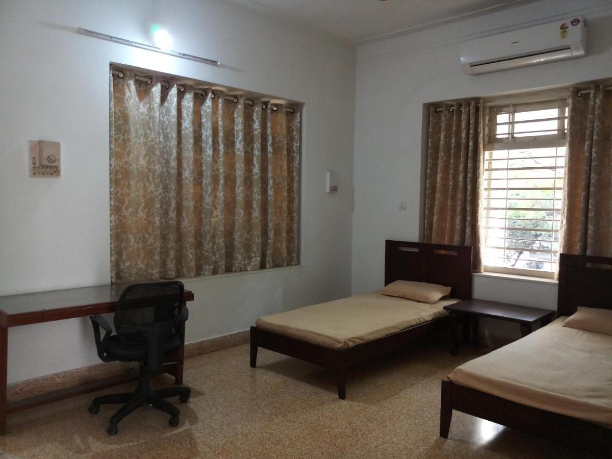 Srinekatan Heritage Villa Homestay อาเมดาบัด ภายนอก รูปภาพ