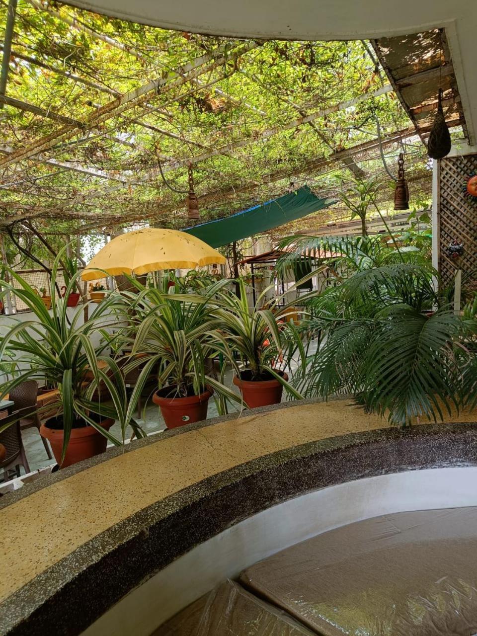 Srinekatan Heritage Villa Homestay อาเมดาบัด ภายนอก รูปภาพ