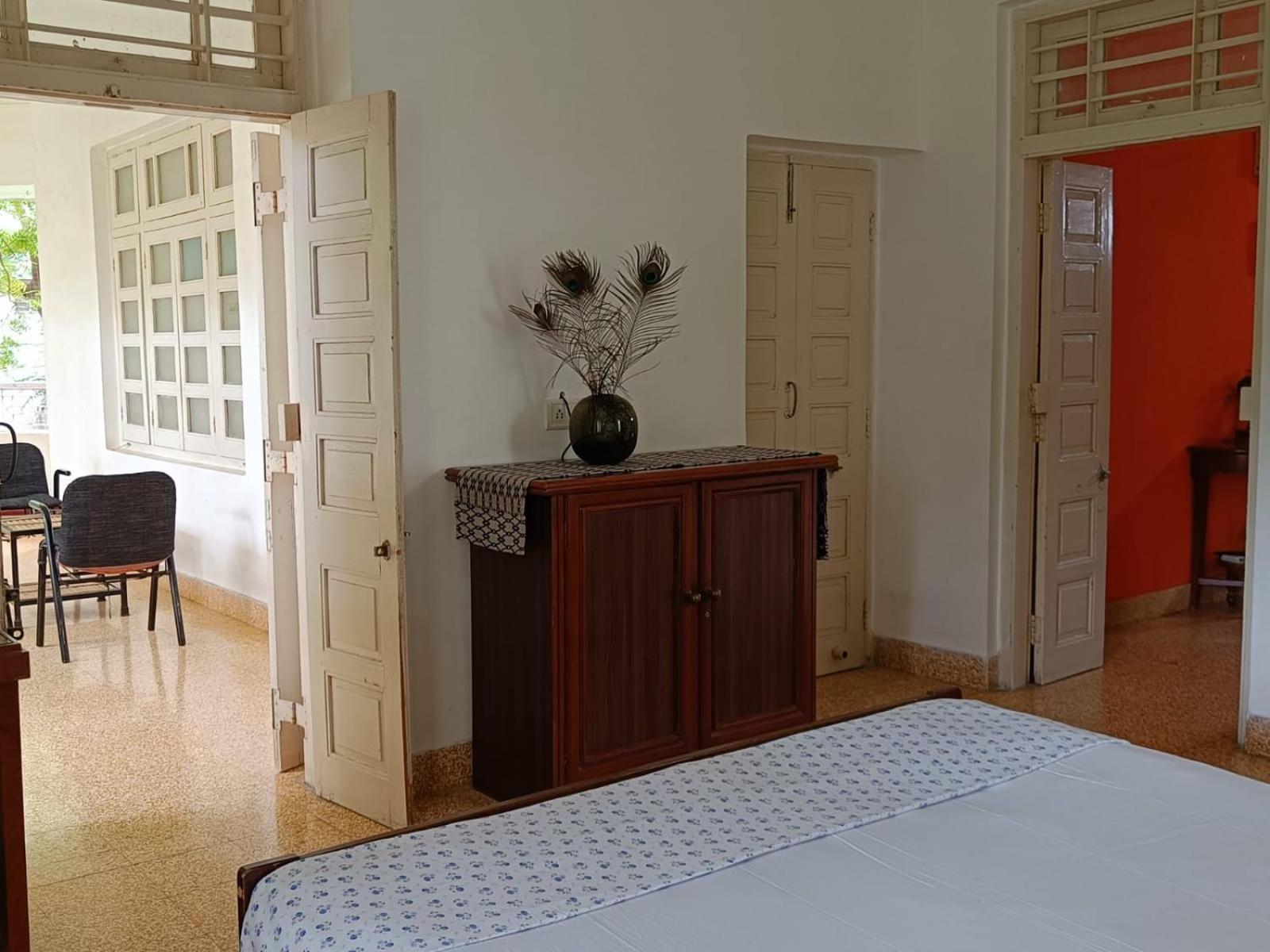 Srinekatan Heritage Villa Homestay อาเมดาบัด ภายนอก รูปภาพ